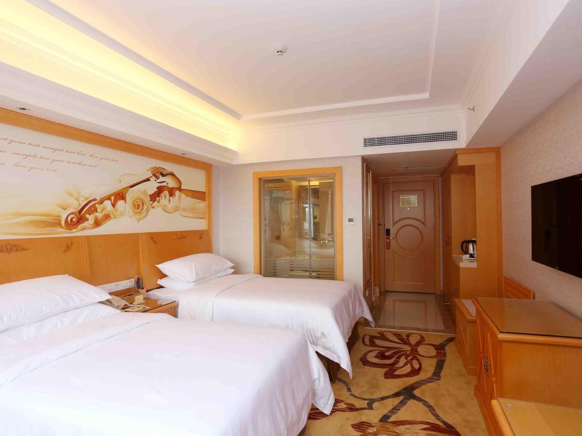 Vienna Hotel Zhongshan West District Экстерьер фото